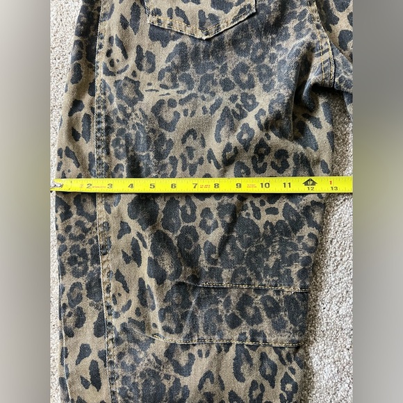 Buckley Leo Leopard print Barrel jeans - Picture 8 of 10